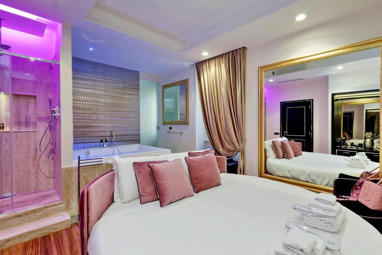 Spanish Hills Collection Luxury Suites & Jacuzzi Rom Exteriör bild