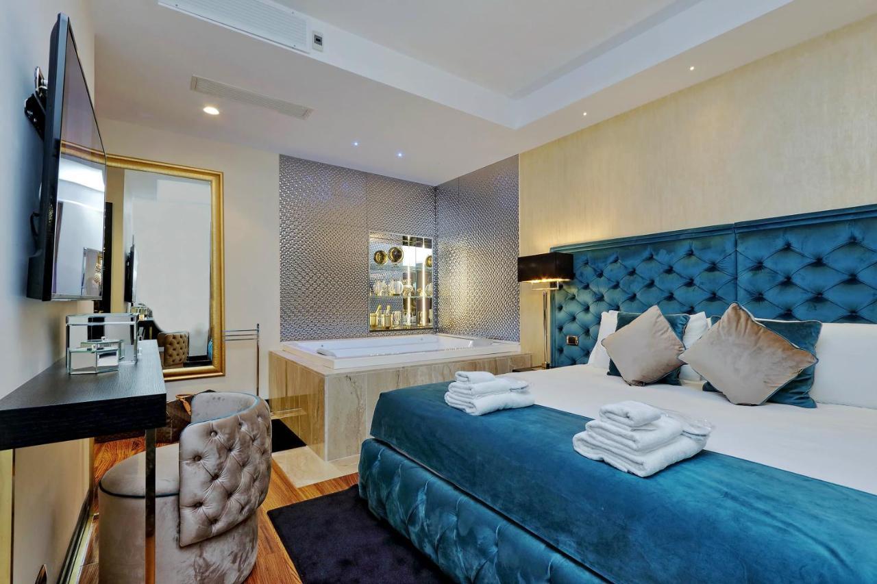 Spanish Hills Collection Luxury Suites & Jacuzzi Rom Exteriör bild