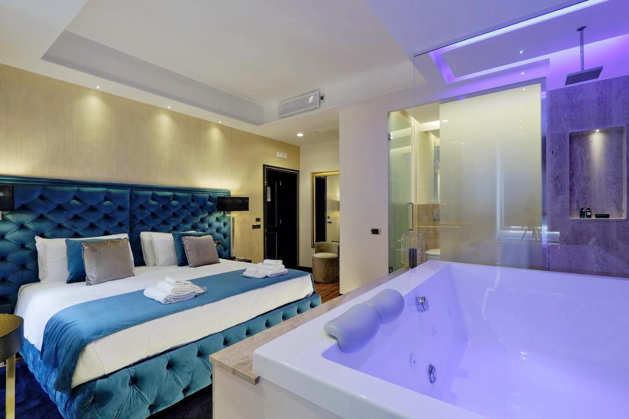Spanish Hills Collection Luxury Suites & Jacuzzi Rom Exteriör bild